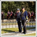 "Csupán a magyar kezében cseng a kard..." (forrás: papa-ma.hu)