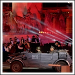 Itt élned, halnod kell