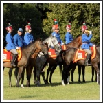 "Csupán a magyar kezében cseng a kard..." (forrás: papa-ma.hu)