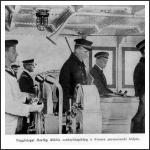 Horthy Miklós a Novara parancsnoki hídján - forrás: mateinfo.hu