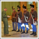 Gyalogság és tüzérség alaki és küllemi minősítő vizsgája, elméleti és fegyverkezelési vizsgája (fotó: Berlinger Dorottya) Gyalogság és tüzérség alaki és küllemi minősítő vizsgája, elméleti és fegyverkezelési vizsgája (fotó: Berlinger Dorottya)