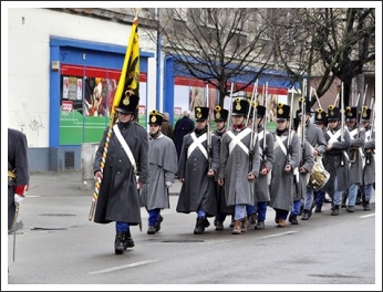 Harc a városközpontban (fotó: Galambos Sándor)