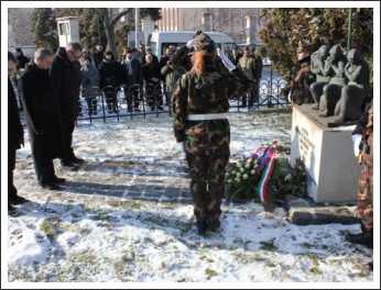 Főhajtás a Don-kanyar hős magyar honvédei előtt (papa-ma.hu)