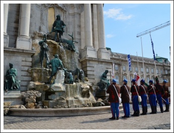 A tüzérség első budavári járőrsorozata