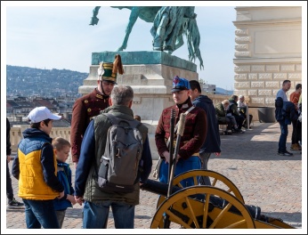 Honvéd toborzók a Budavári Palotában (fotó: Pető István)
