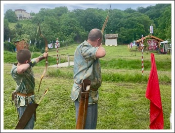 Nemzetközi verseny a pátyi íjászpályán